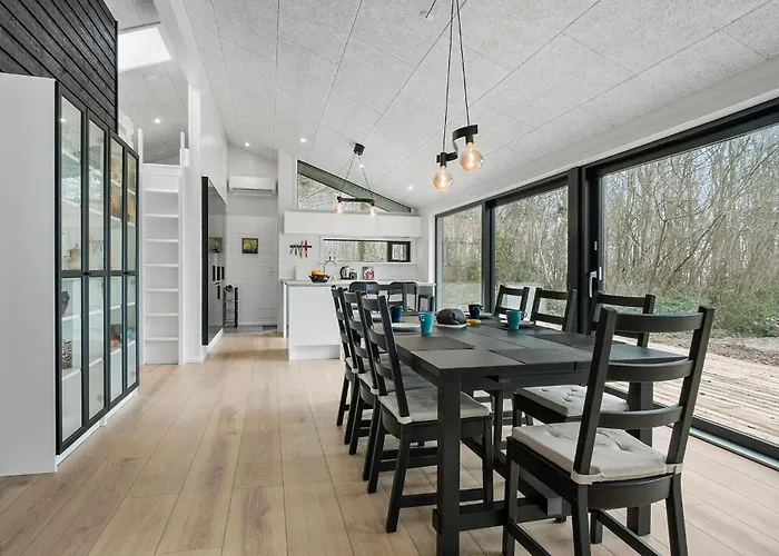 Vakantiehuis Cozy In With Wifi Fåborg